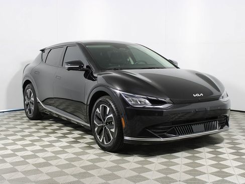 Used 2024 Kia EV6 Wind w/ Wind Technology Package RWD image 28