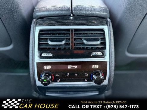 Used 2019 BMW 740i xDrive w/ Executive Package image 36