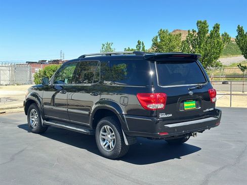 Used 2005 Toyota Sequoia Limited image 3