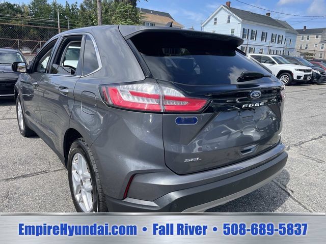 Used 2023 Ford Edge SEL AWD/4WD image 9