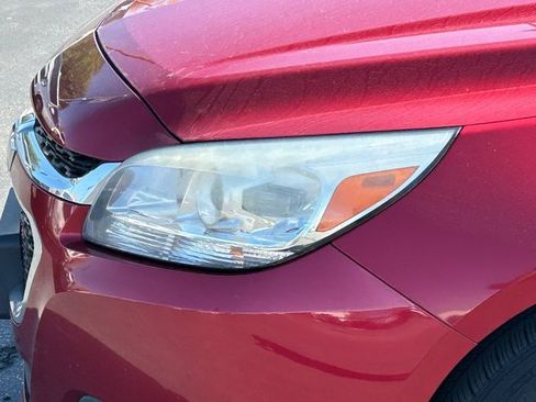 Used 2014 Chevrolet Malibu LT image 10