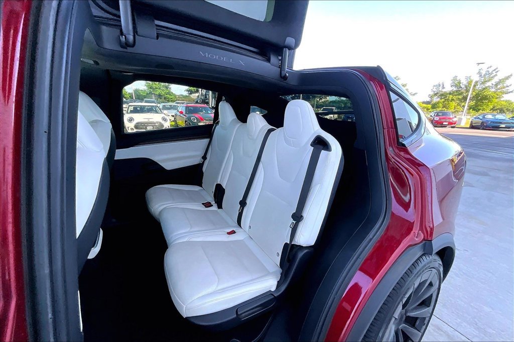 Used 2023 Tesla Model X AWD/4WD image 24
