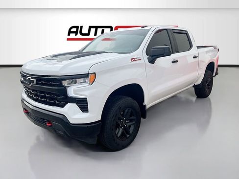 Used 2023 Chevrolet Silverado 1500 LT Trail Boss w/ Protection Package image 3
