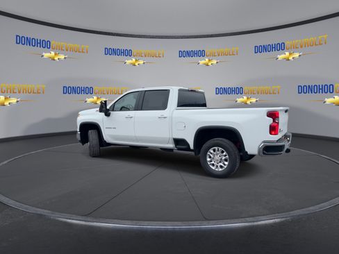 New 2026 Chevrolet Silverado 2500 LT image 9