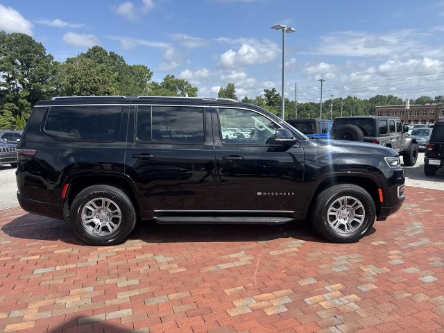 Used 2023 Jeep Wagoneer 2WD image 37