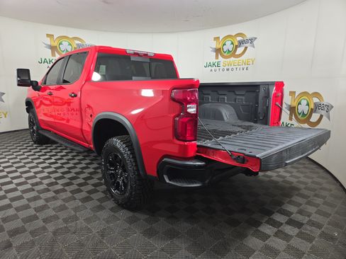 Certified 2023 Chevrolet Silverado 1500 ZR2 w/ Technology Package AWD/4WD image 34