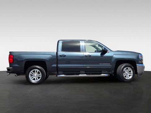 Used 2017 Chevrolet Silverado 1500 LT w/ All Star Edition RWD image 3