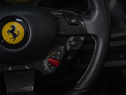 Certified 2021 Ferrari F8 Tributo RWD image 39