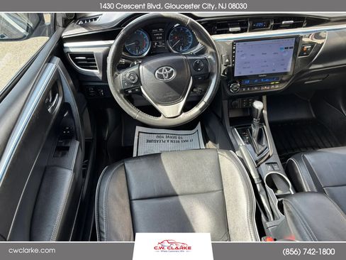 Used 2016 Toyota Corolla S Premium image 17