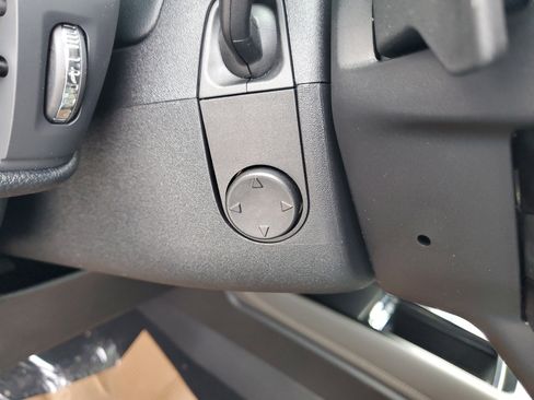 New 2026 Lincoln Corsair Premiere image 15