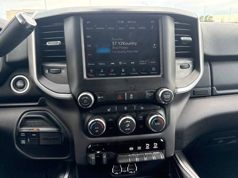Used 2021 RAM 2500 Big Horn w/ Level B Equipment Group AWD/4WD image 9