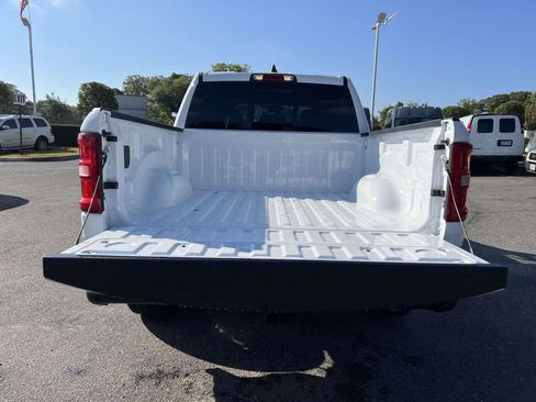 Used 2025 RAM 1500 Big Horn AWD/4WD image 13