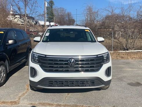 Used 2024 Volkswagen Atlas SE image 8