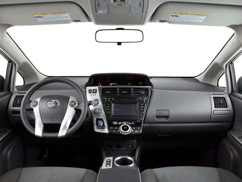 Used 2013 Toyota Prius V Five FWD image 8