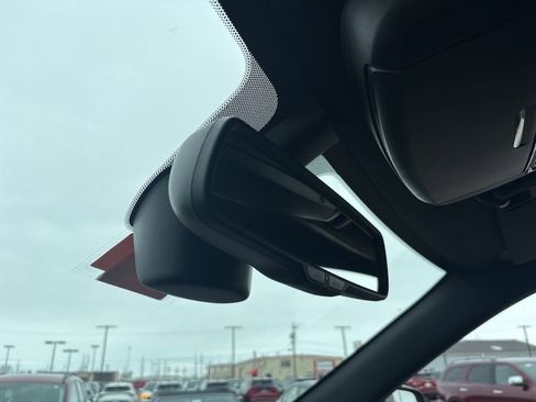 Used 2015 Jeep Grand Cherokee Limited image 19