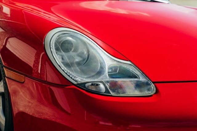 Used 2000 Porsche Boxster S RWD image 40