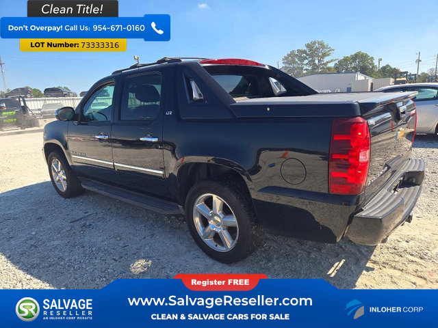 Used 2012 Chevrolet Avalanche LTZ AWD/4WD image 3