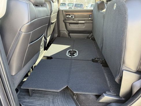 Used 2016 RAM 1500 Laramie w/ Convenience Group image 17