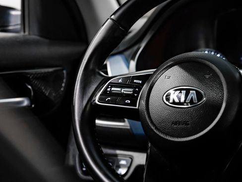 Used 2021 Kia Seltos S FWD image 15