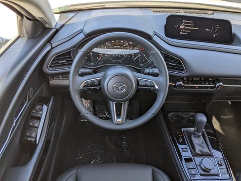 New 2025 MAZDA CX-30 AWD 2.5 S w/ Preferred Package image 12