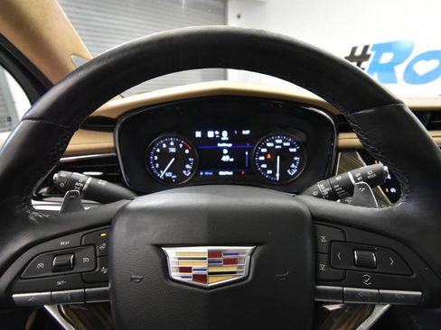 Used 2020 Cadillac XT6 Sport w/ Platinum Package image 26