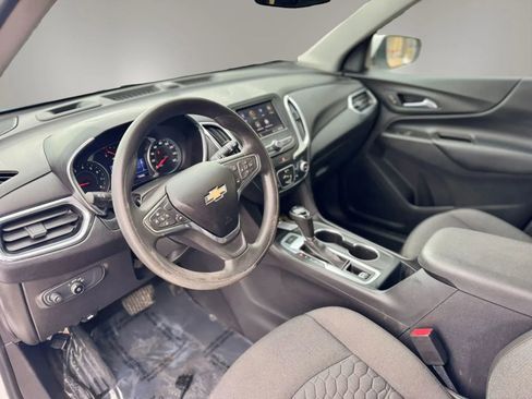 Used 2020 Chevrolet Equinox LT image 9