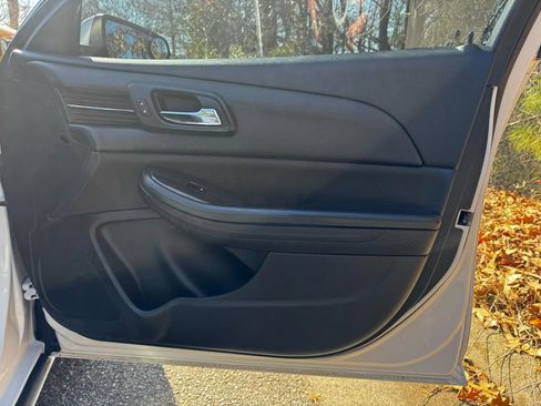 Used 2015 Chevrolet Malibu LT image 10