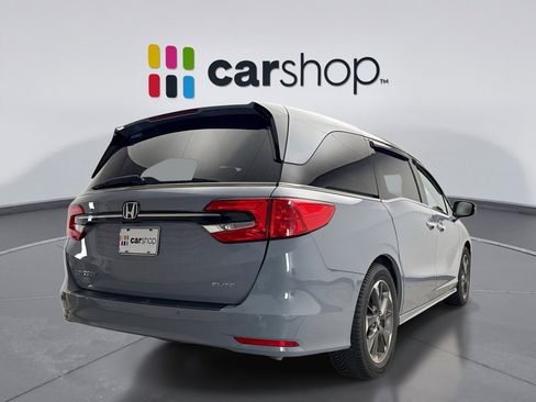 Used 2023 Honda Odyssey Elite image 5