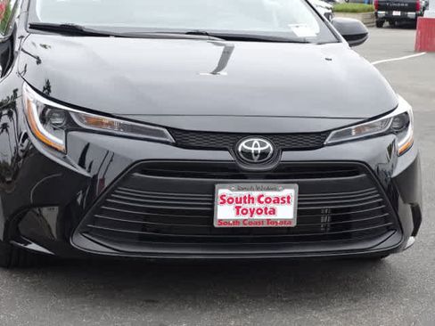 Certified 2024 Toyota Corolla LE FWD image 4