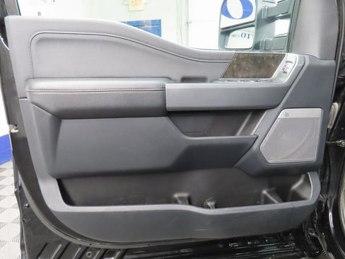 Used 2023 Ford F250 Lariat w/ Sport Appearance Package image 72