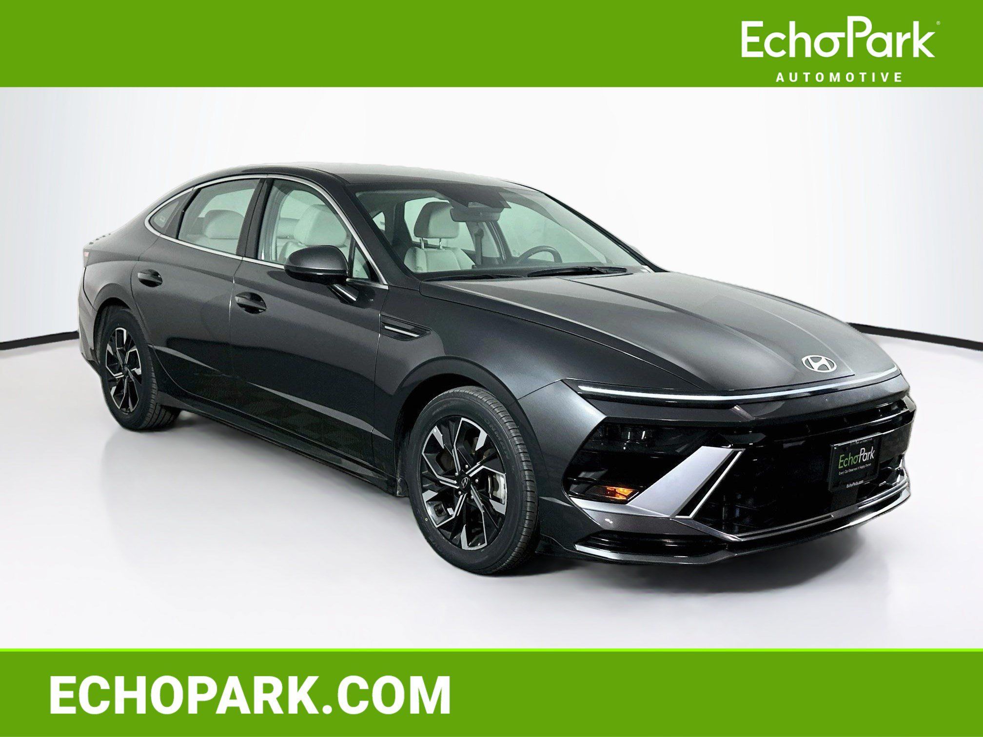 Used 2025 Hyundai Sonata SEL FWD image 1