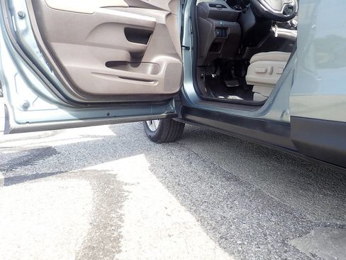 Used 2012 Honda CR-V EX-L image 11