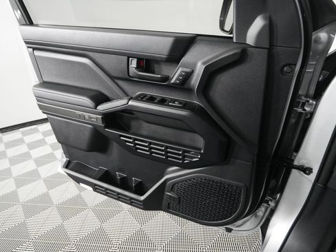 Used 2025 Toyota 4Runner TRD Sport Premium image 12