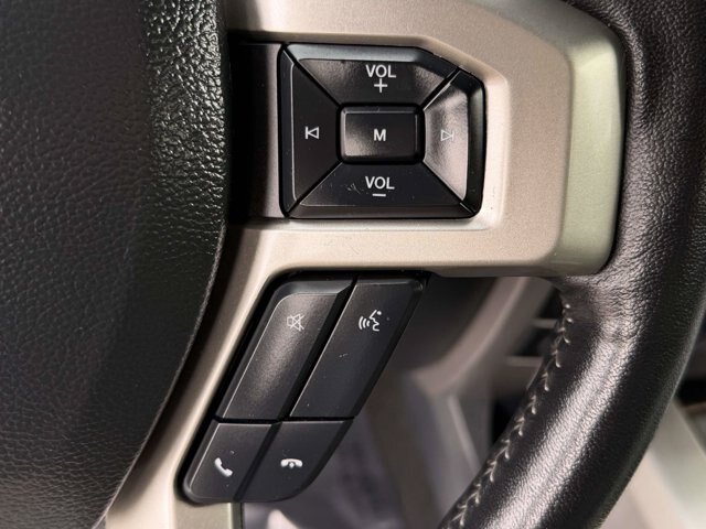 Certified 2022 Ford F350 Lariat w/ Black Appearance Package AWD/4WD image 13