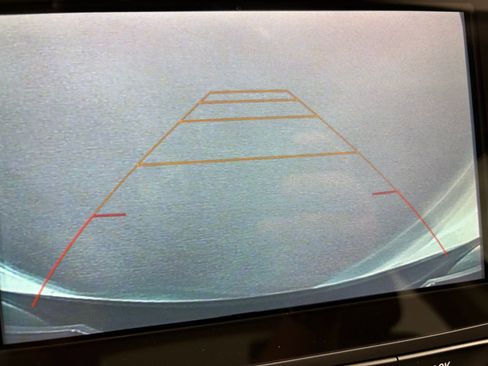 Used 2018 Chevrolet Volt LT w/ LT Driver Confidence Package image 25