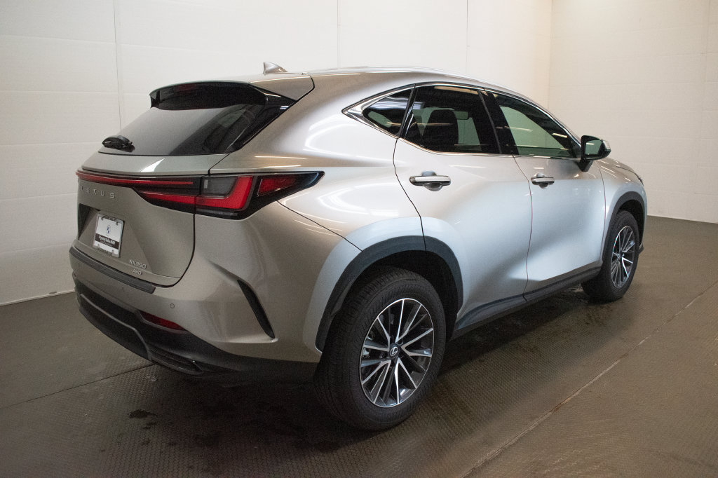 Used 2026 Lexus NX 350 AWD w/ Accessory Package (K3) image 4