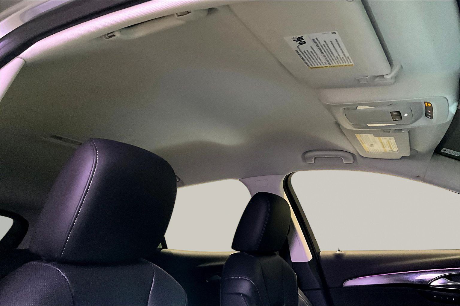 Used 2025 Buick Envision Preferred AWD/4WD image 26