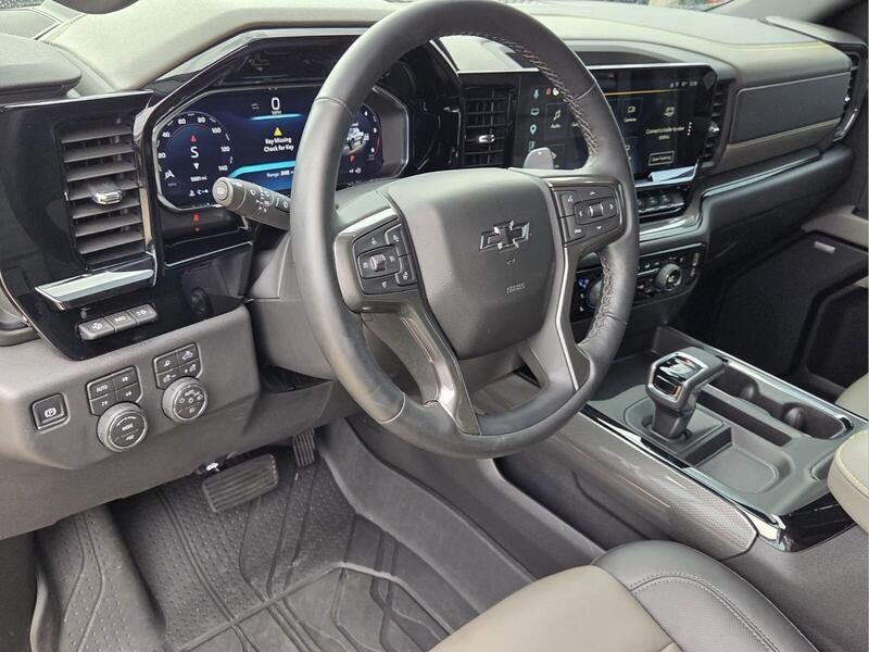 Used 2026 Chevrolet Silverado 1500 ZR2 AWD/4WD image 12