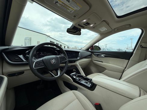 Used 2021 Buick Envision Essence image 17