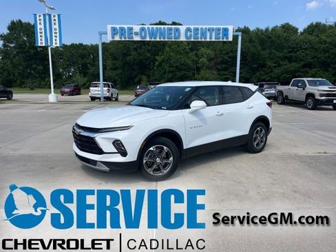 Used 2025 Chevrolet Blazer LT FWD image 1