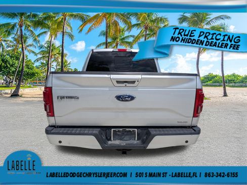 Used 2015 Ford F150 Lariat w/ Equipment Group 502A Luxury AWD/4WD image 5