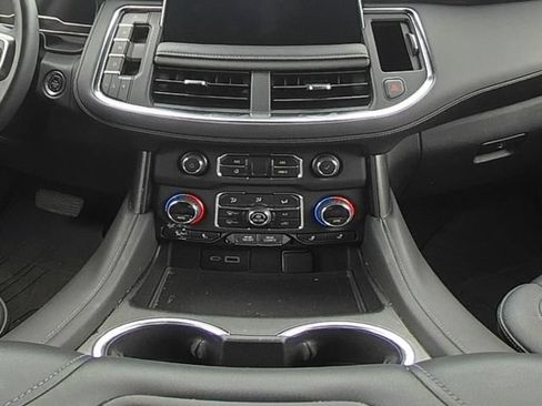Used 2024 Chevrolet Tahoe LT w/ Luxury Package AWD/4WD image 25