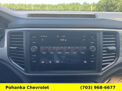 Used 2020 Volkswagen Atlas Cross Sport SE w/ Panoramic Sunroof Package AWD/4WD image 14