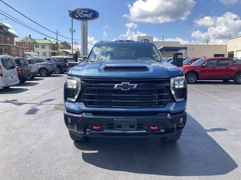 Used 2025 Chevrolet Silverado 2500 LTZ w/ Trail Boss Package AWD/4WD image 12