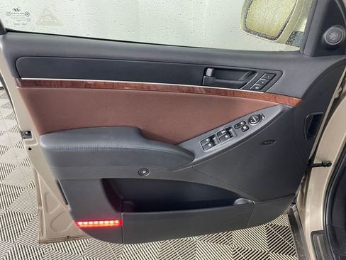 Used 2008 Hyundai Veracruz SE image 10