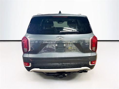 Used 2022 Hyundai Palisade SEL w/ Premium Package image 6