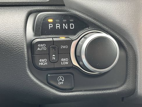 Used 2022 RAM 1500 Big Horn image 25