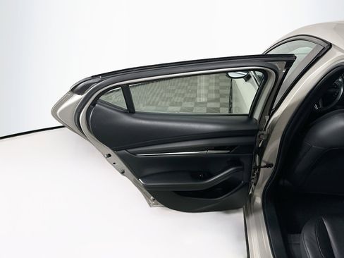 Used 2024 MAZDA MAZDA3 s image 27