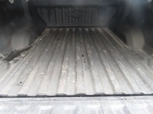 Used 2023 Chevrolet Colorado LT w/ LT Convenience Package II image 10