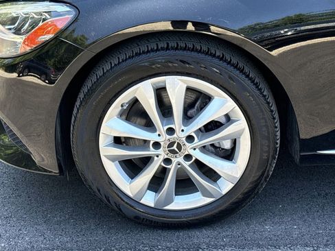 Used 2019 Mercedes-Benz C 300 4MATIC Sedan w/ Premium Package image 19